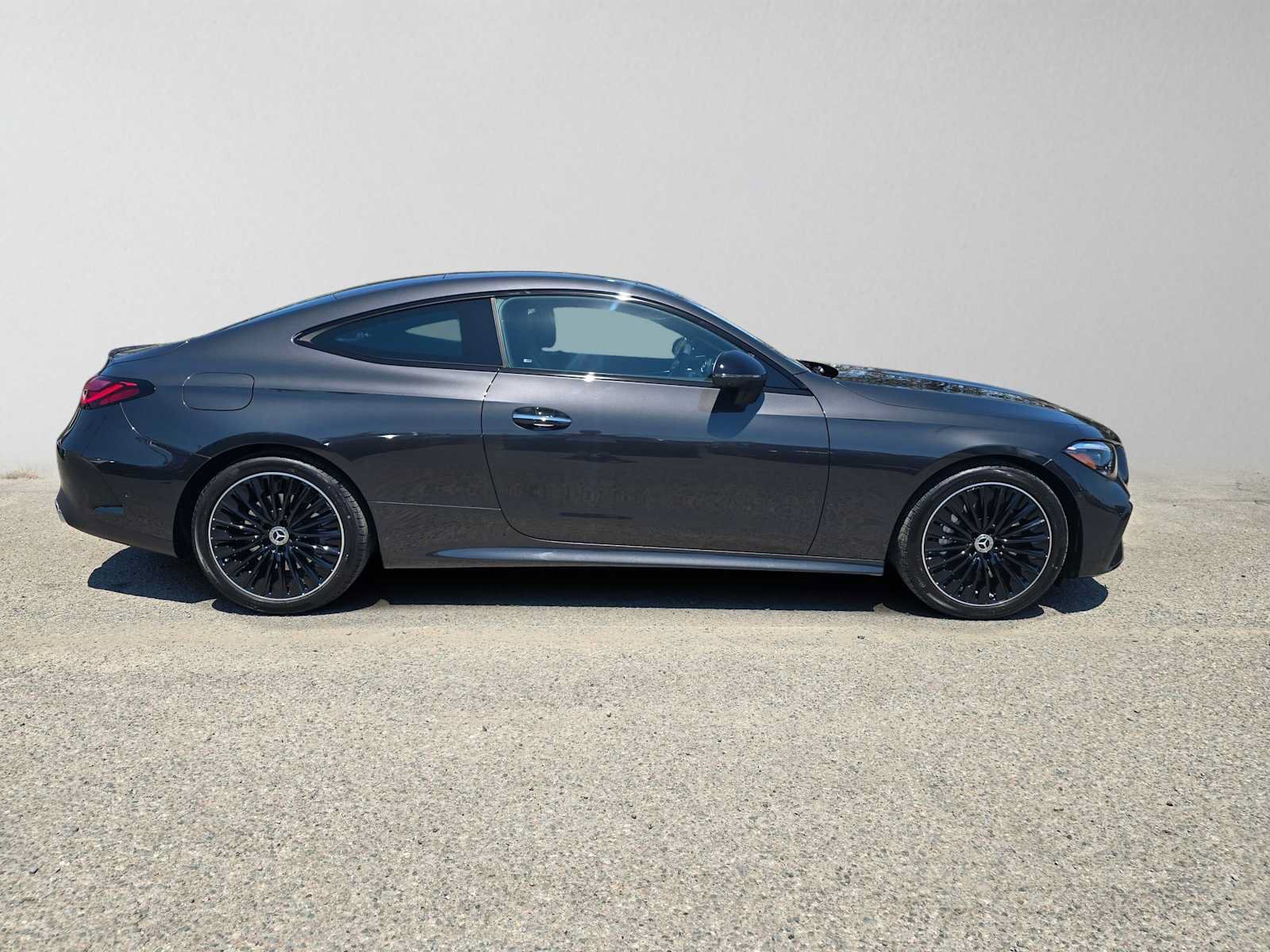 New 2026 Mercedes-Benz CLE 450 4MATIC Coupe image 2
