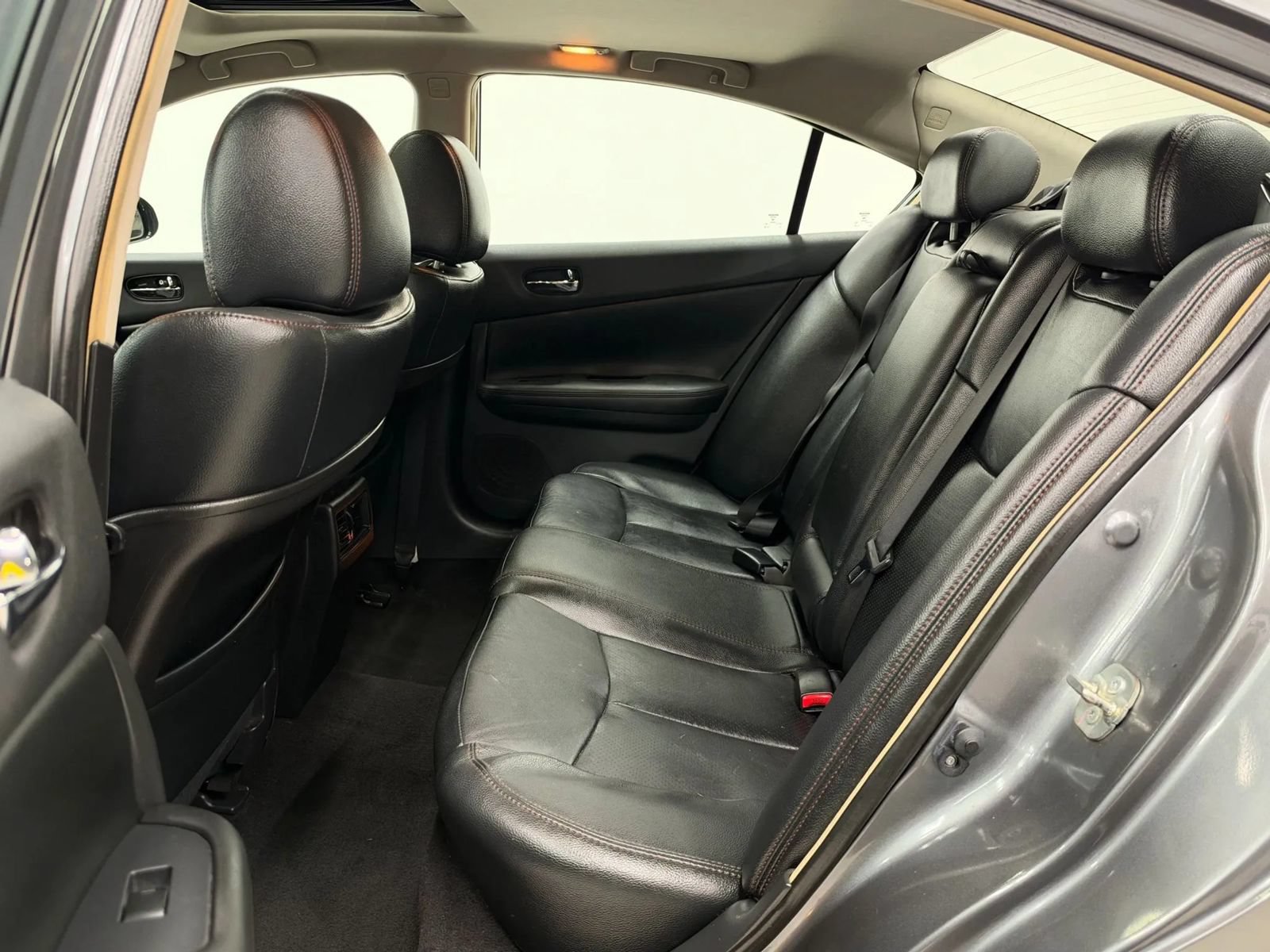 Used 2014 Nissan Maxima 3.5 SV w/ Technology Package FWD image 18