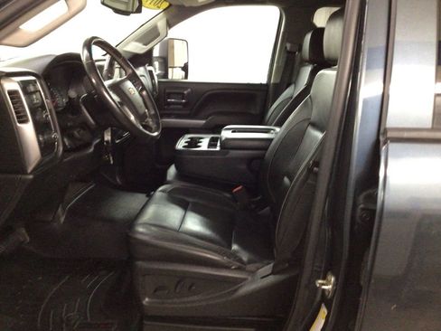 Used 2017 Chevrolet Silverado 2500 LT w/ All Star Edition AWD/4WD image 9
