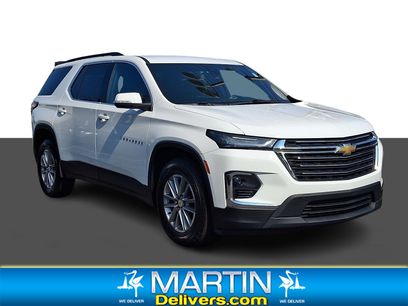 Used 2022 Chevrolet Traverse LT