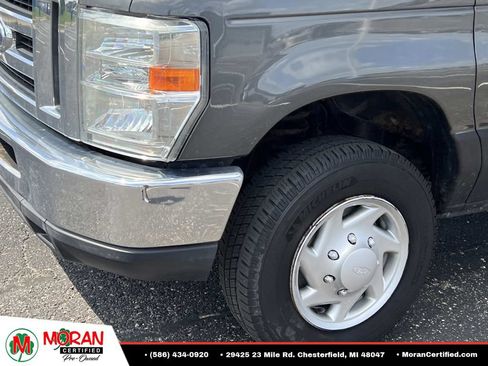 Used 2013 Ford E-150 and Econoline 150 w/ Exterior Upgrade Pkg RWD image 8