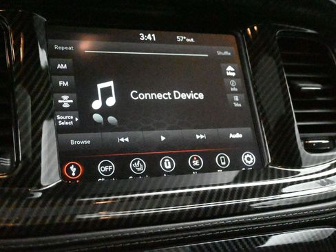 Used 2022 Dodge Charger SXT w/ Plus Group image 6