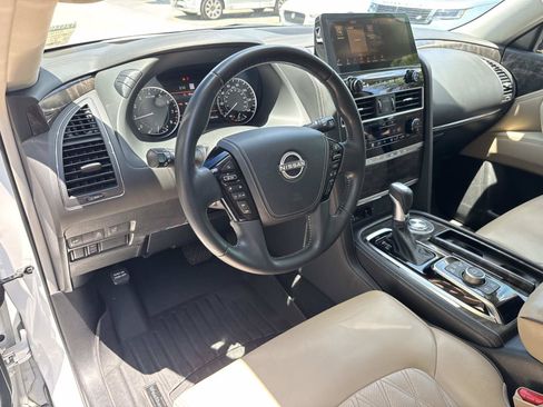 Used 2022 Nissan Armada Platinum w/ Captain's Chairs Package RWD image 25