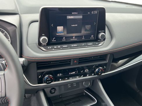 New 2026 Nissan Rogue Rock Creek image 10