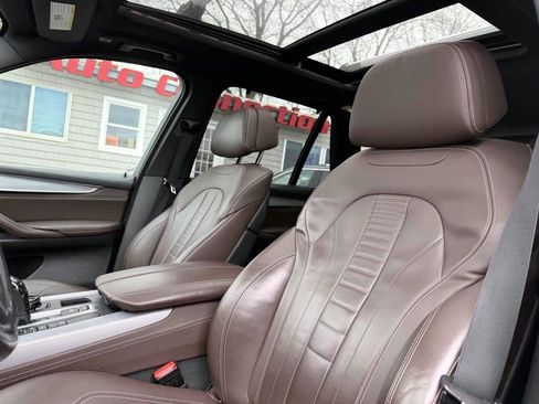 Used 2016 BMW X5 xDrive50i AWD/4WD image 8