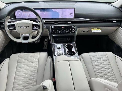 New 2026 Genesis GV80 3.5T e-SC image 9