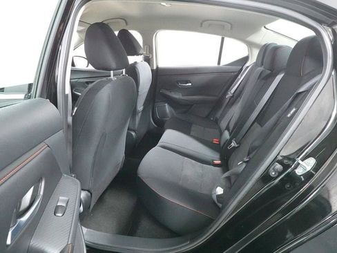 Used 2025 Nissan Sentra SR FWD image 23