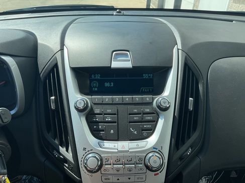 Used 2011 Chevrolet Equinox LT w/ Driver Convenience Package image 14