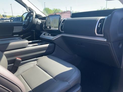 New 2026 Ford Expedition Max Active RWD image 11