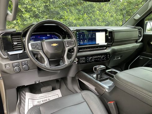 Used 2023 Chevrolet Silverado 1500 LTZ image 34