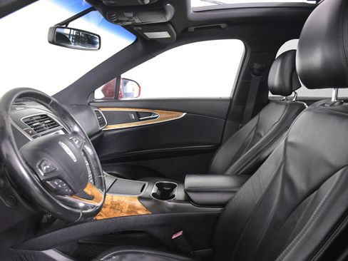 Used 2016 Lincoln MKX Reserve image 19