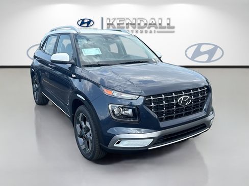 New 2026 Hyundai Venue SEL FWD image 1