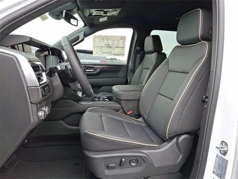 New 2026 GMC Yukon XL Elevation image 10