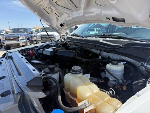Used 2019 Ford F250 XL w/ Power Equipment Group AWD/4WD image 38