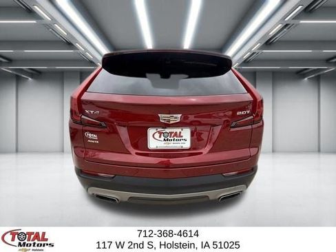 Used 2019 Cadillac XT4 Premium Luxury AWD/4WD image 7