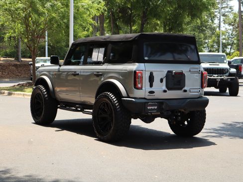 Used 2022 Ford Bronco Badlands AWD/4WD image 7