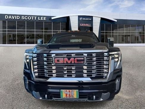 Certified 2026 GMC Sierra 2500 Denali w/ Denali Reserve Package image 2