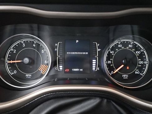 Used 2014 Jeep Cherokee Latitude image 26