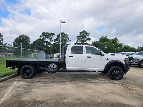 New 2026 RAM 5500 Tradesman AWD/4WD image 7