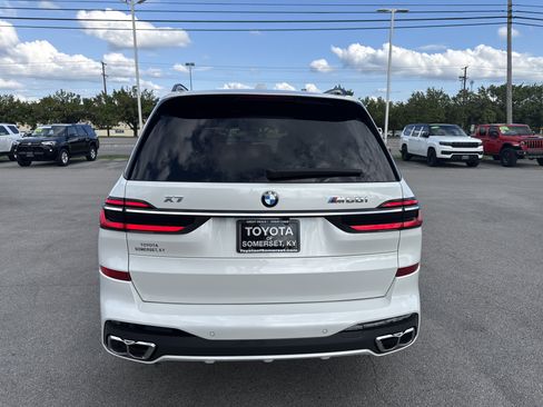 Used 2023 BMW X7 M60i image 5