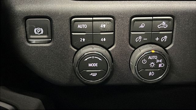 New 2026 Chevrolet Silverado 1500 RST w/ Safety Package AWD/4WD image 32