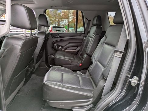 Used 2019 GMC Yukon SLT image 16
