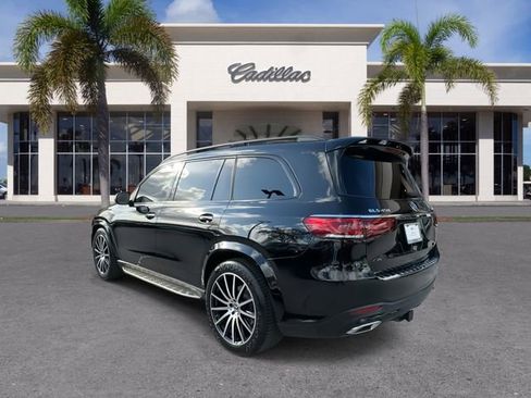 Used 2022 Mercedes-Benz GLS 450 4MATIC image 11