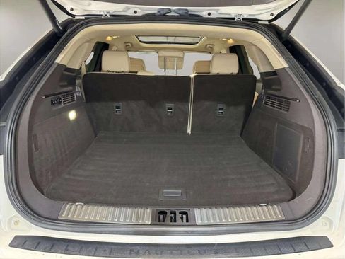 Used 2019 Lincoln Nautilus Reserve w/ Class II Trailer Tow Package AWD/4WD image 28