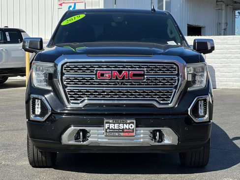 Used 2019 GMC Sierra 1500 Denali w/ Denali Ultimate Package AWD/4WD image 9