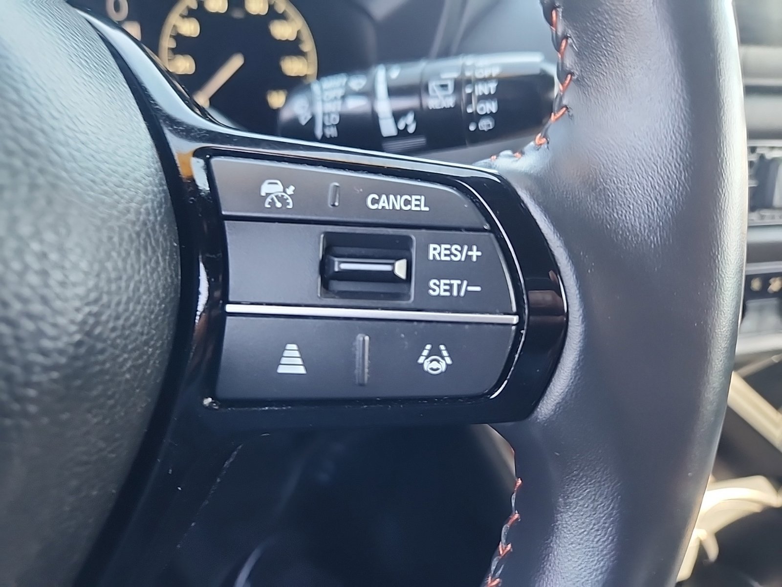 Used 2025 Honda HR-V Sport image 20