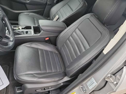 Used 2017 Ford Escape Titanium AWD/4WD image 11