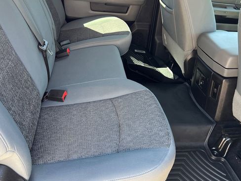 Used 2017 RAM 1500 Big Horn AWD/4WD image 15
