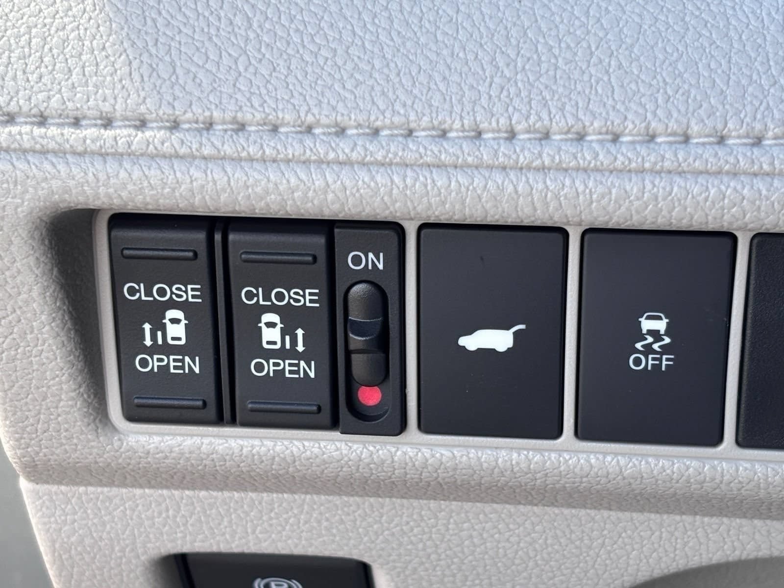New 2027 Honda Odyssey EX-L image 16