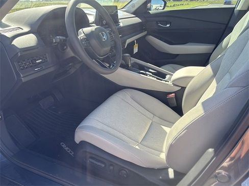 New 2025 Honda Accord SE image 10