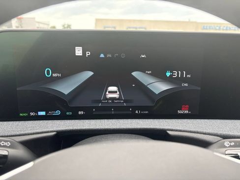 Used 2022 Kia EV6 Wind RWD image 15