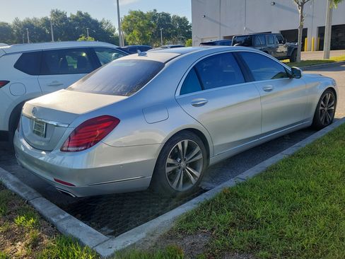 Used 2015 Mercedes-Benz S 550 Sedan image 3