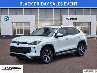 New 2025 Volkswagen Tiguan SE