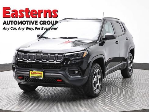 Used 2022 Jeep Compass Trailhawk w/ Trailhawk Elite Group AWD/4WD image 1