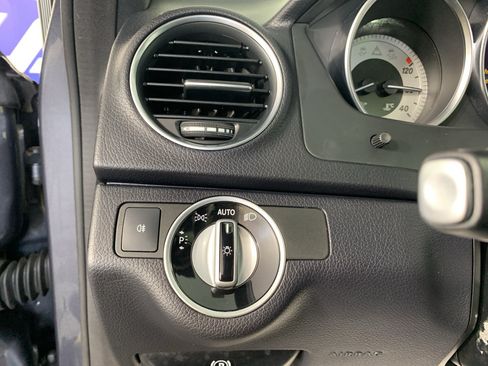 Used 2013 Mercedes-Benz C 250 Coupe image 16