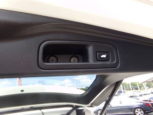 Used 2018 Honda Pilot EX-L image 45