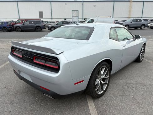 Used 2022 Dodge Challenger GT RWD image 10