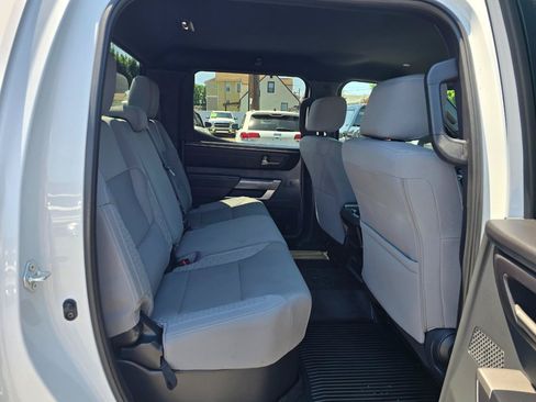Used 2025 Toyota Tundra SR5 AWD/4WD image 14