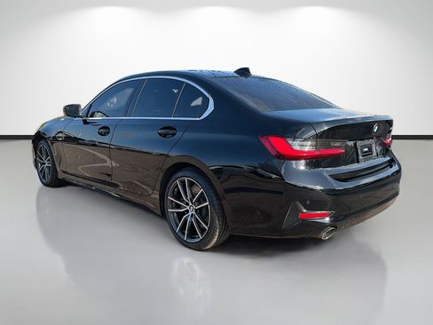 Used 2021 BMW 330i Sedan w/ Convenience Package RWD image 5