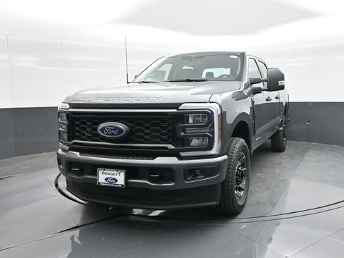 New 2026 Ford F250 XL w/ STX Appearance Package image 17