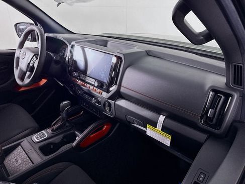 New 2026 Nissan Frontier PRO-4X w/ Pro-4x Convenience Package AWD/4WD image 25