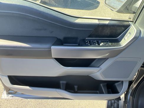 New 2025 Ford F150 Lightning XLT image 15