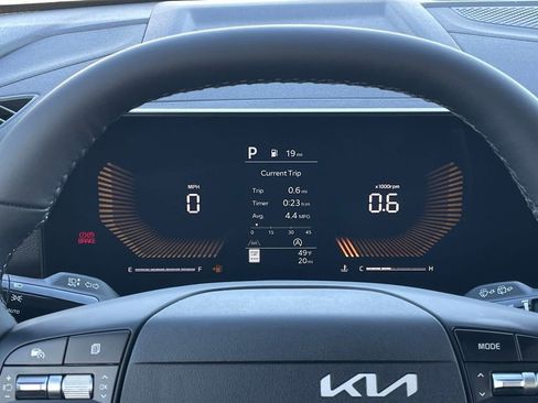 New 2026 Kia Sportage EX image 15