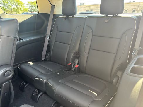 Used 2019 GMC Acadia Denali w/ Technology Package image 15