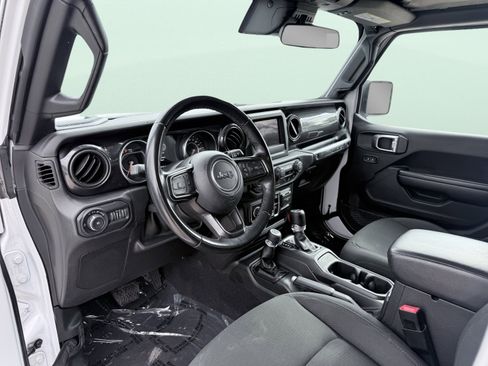 Used 2021 Jeep Wrangler Unlimited Sport image 27