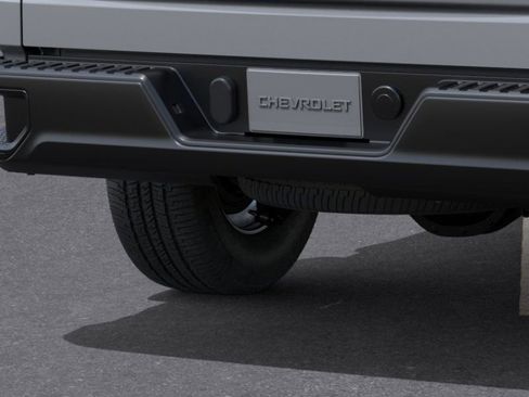 New 2026 Chevrolet Silverado 1500 W/T w/ Remote Keyless Entry Package AWD/4WD image 46